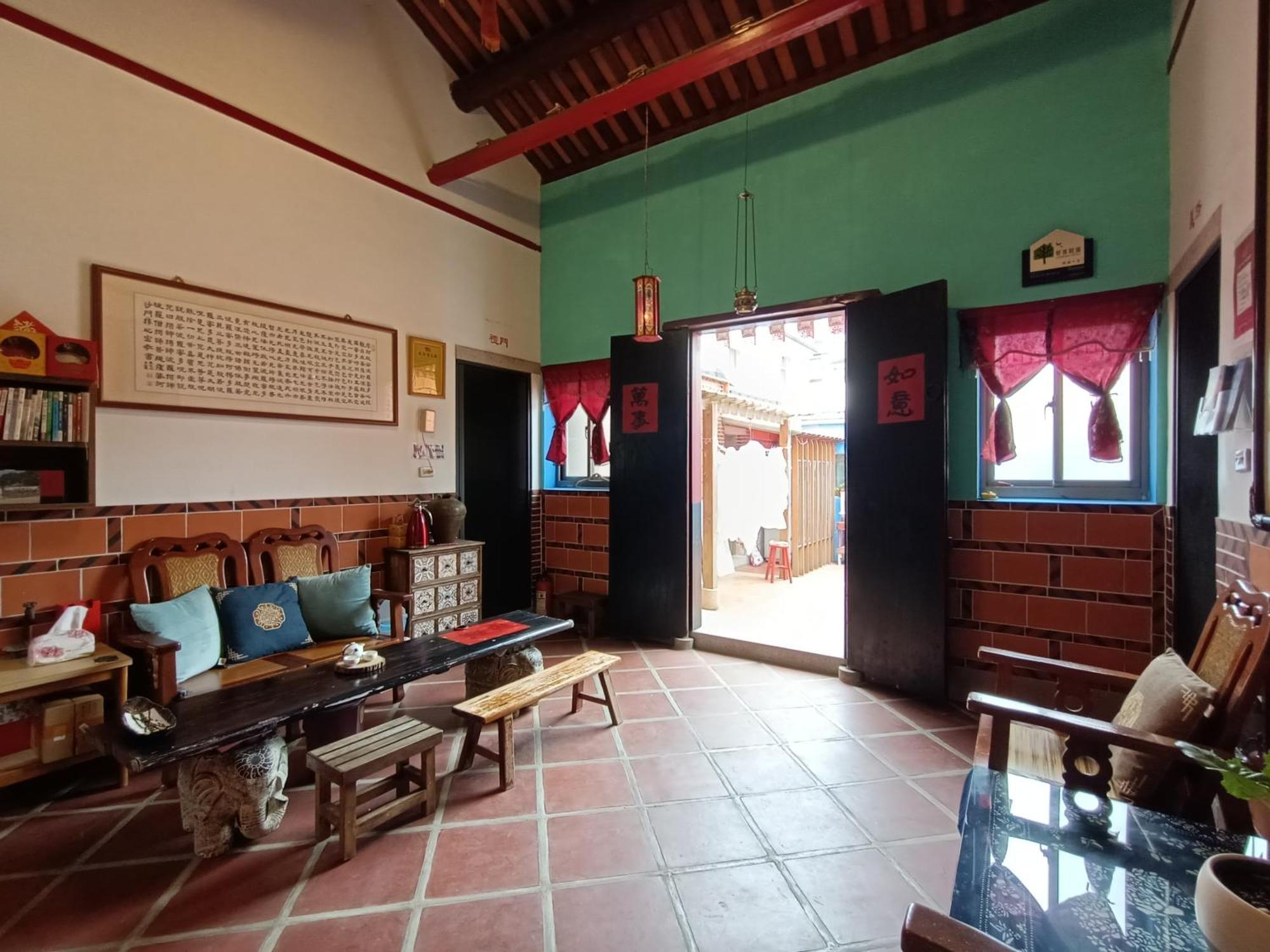 模範人家-包棟-彼岸市區館 Jincheng Eksteriør bilde